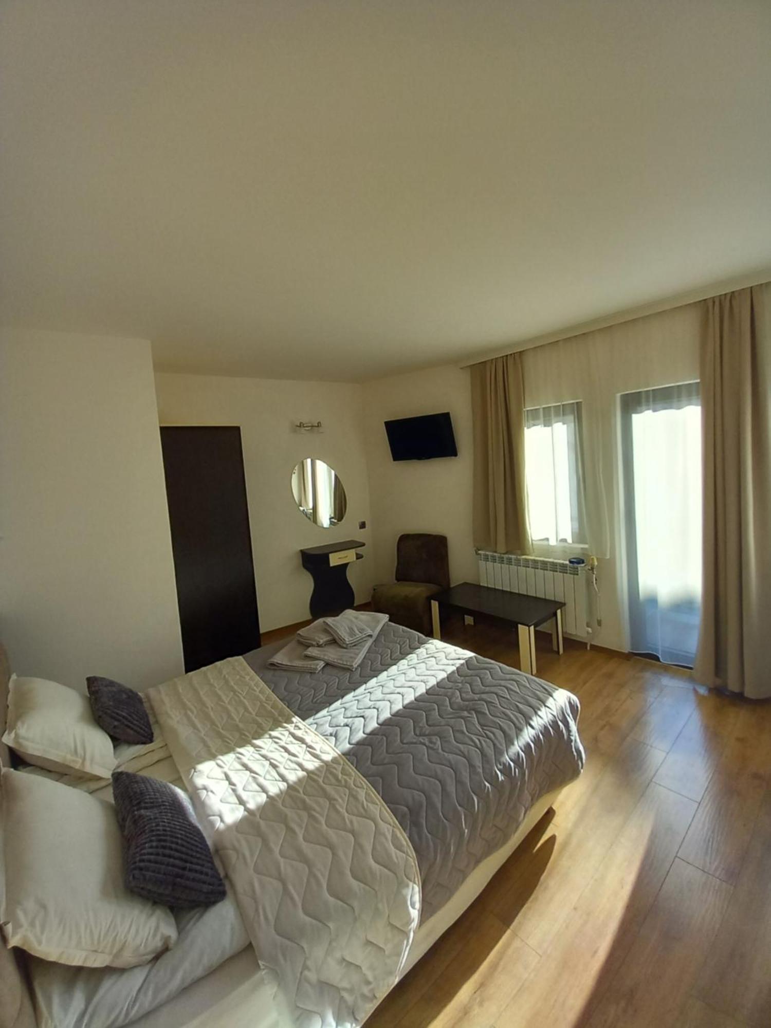 Guest House Skabrin 班斯科 外观 照片